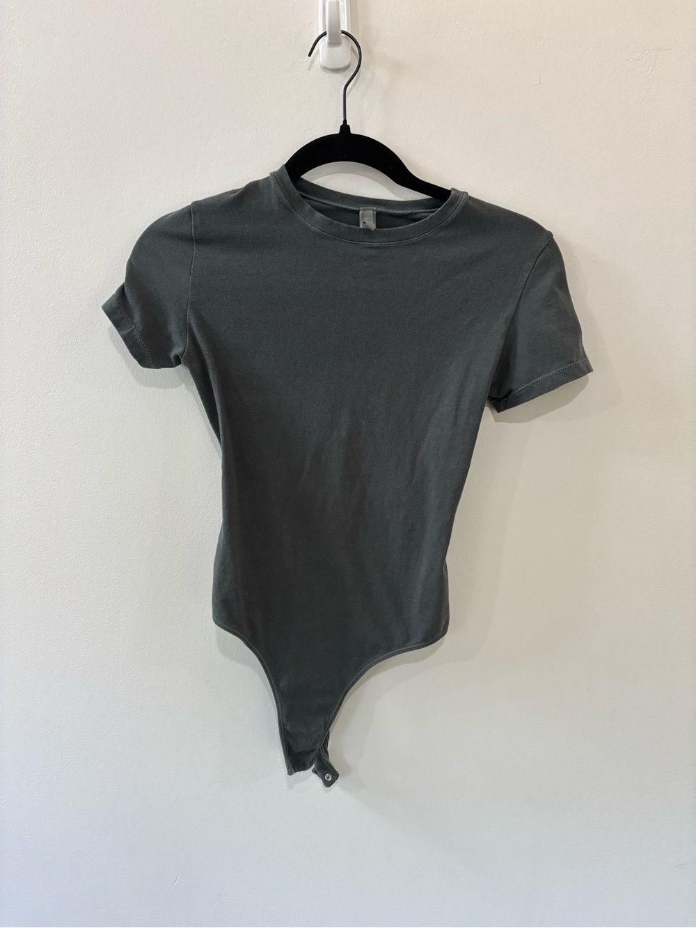 Skims Short Sleeve Bodysuit